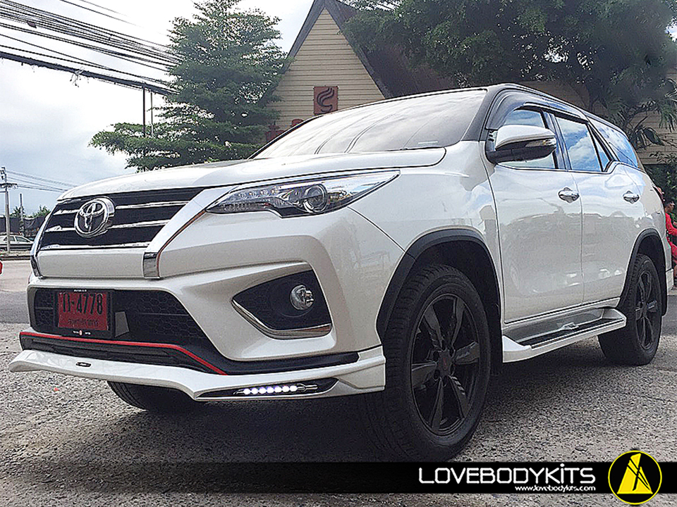 ชุดแต่ง AMOTRIZ : FORTUNER 2015 TRD