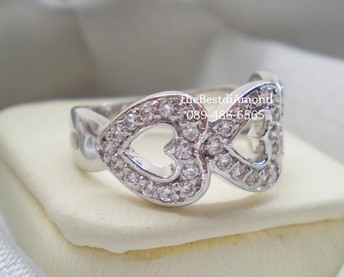 BR613RD+++แหวนเพชร หัวใจ3ดวง+++ แหวนเพชร cz ดีไซน์รูปหัวใจ 3 ดวงมารวมกัน แบบน่ารักมากๆค่ะ INtrend ใส่สวยทุกโอกาส สไตน์นี้กำลังได้รับความนิยมเลยค่ะ