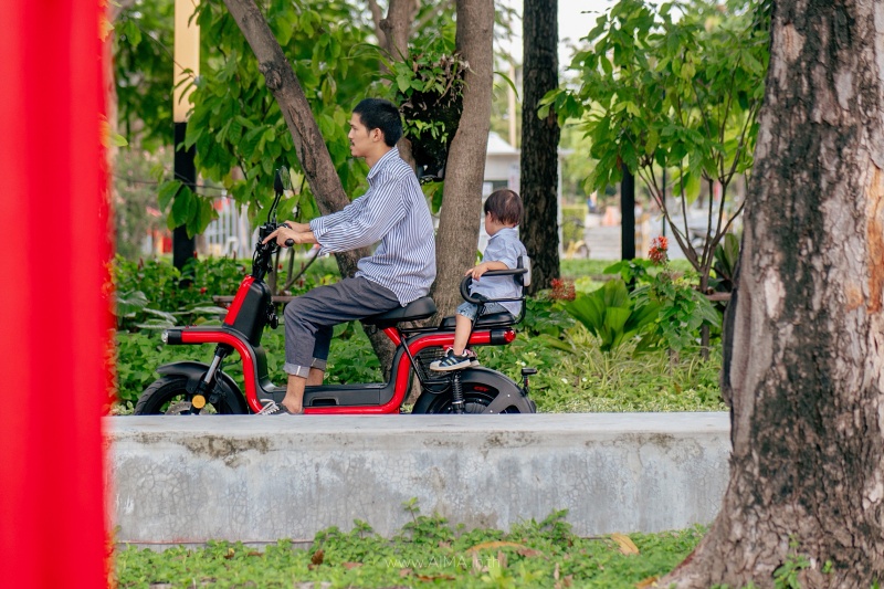 จักรยานยนต์ไฟฟ้า Hi-EV U1 Max - นวัตกรรมยานยนต์ไฟฟ้าระดับพรีเมียม จดทะเบียนได้