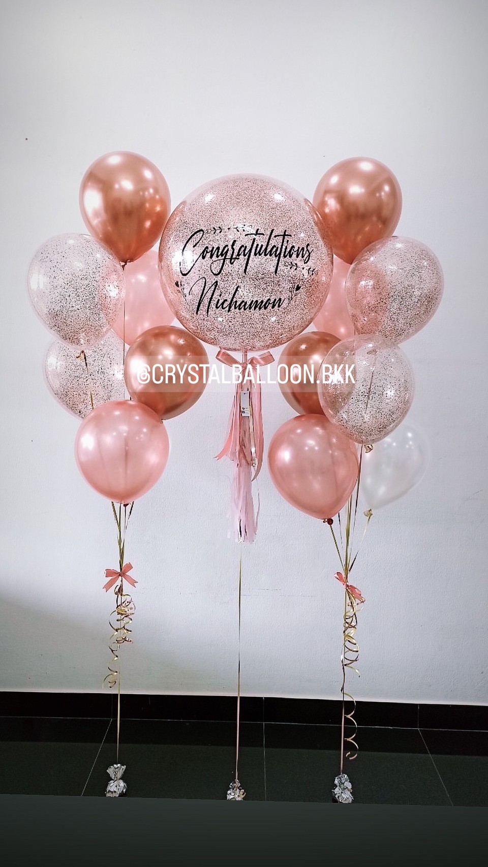ลูกโป่ง แสดงความยินดี Bubble ขนาด 24" Theme สีโรสโกล พร้อม ช่อลูกโป่ง ช่อ 7 ลูก 2 ช่อ พร้อมตกเเต่ง สามารถเปลี่ยนสีลูกโป่ง/เปลี่ยนข้อความ/เปลี่ยนขนาดได้