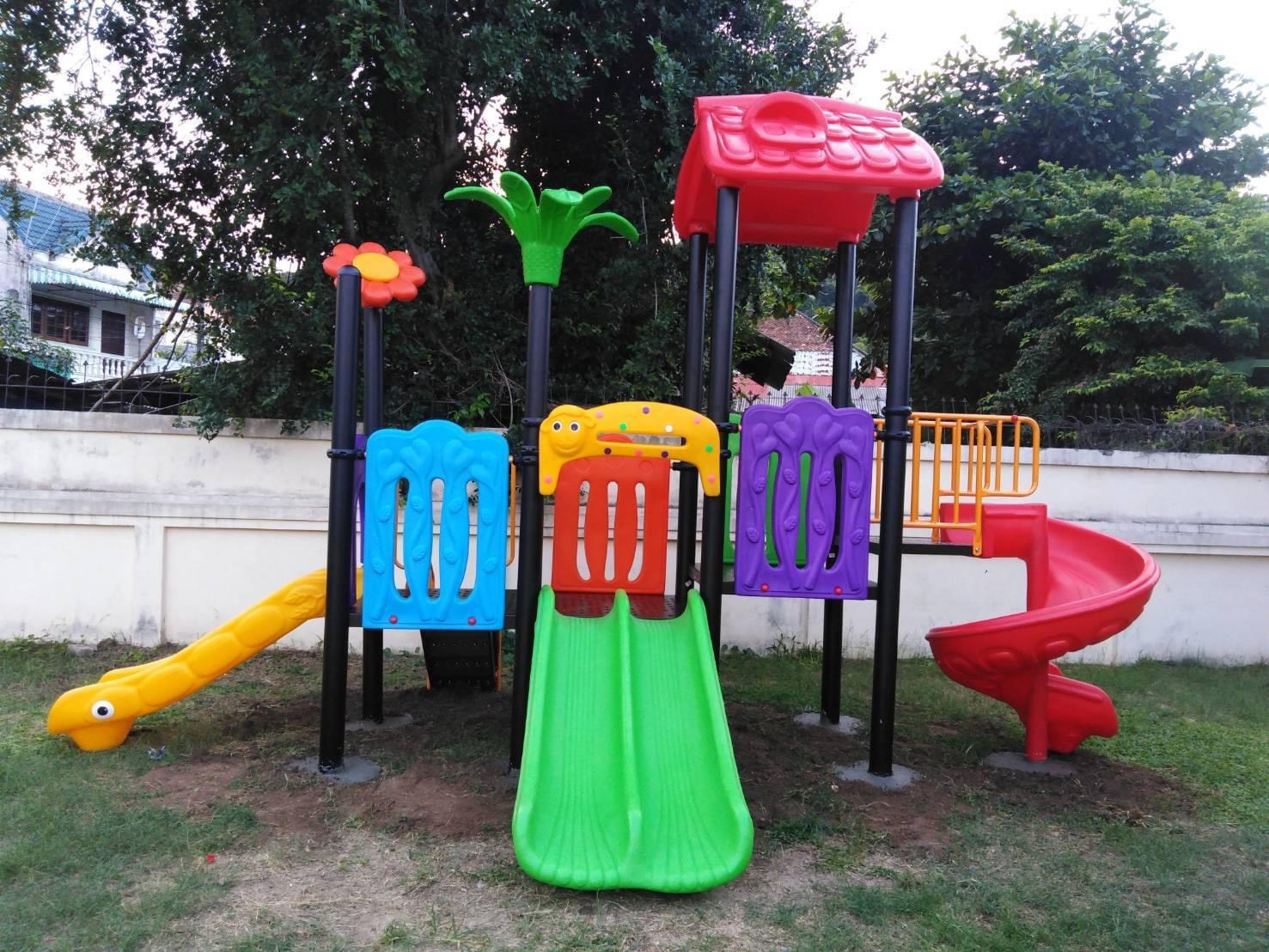 เครื่องเล่นสนาม-ชุด-บ้านรวมมิตร