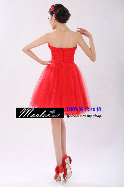 พร้อมเช่า ชุดราตรีสั้น เกาะอก แต่งดอกไม้สุดเก๋ สีเหลืองอ่อน คาดเอวผ้าซาติน กระโปรงทรง A