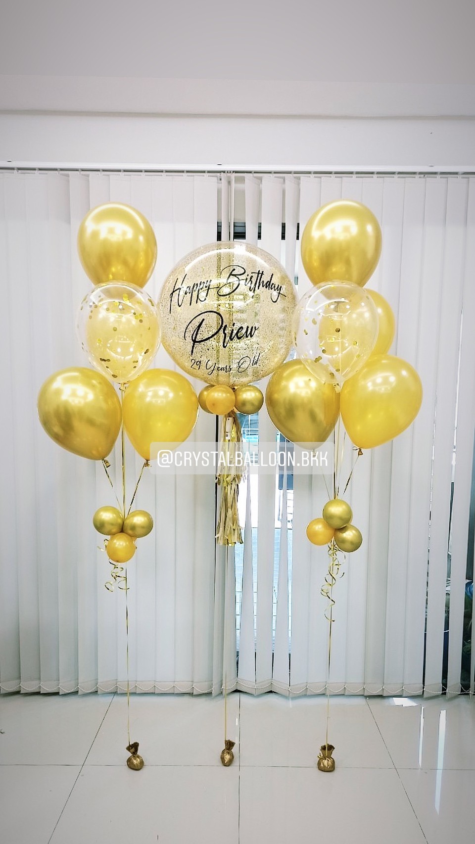 ลูกโป่ง วันเกิด Bubble ขนาด 24" Theme สีทอง พร้อม ช่อลูกโป่ง ช่อ 5 ลูก 2 ช่อ,ลูกโป่งใส ใส่กลิตเตอร์ พร้อมตกเเต่ง สามารถเปลี่ยนสีลูกโป่ง/เปลี่ยนข้อความ/เปลี่ยนขนาดได้