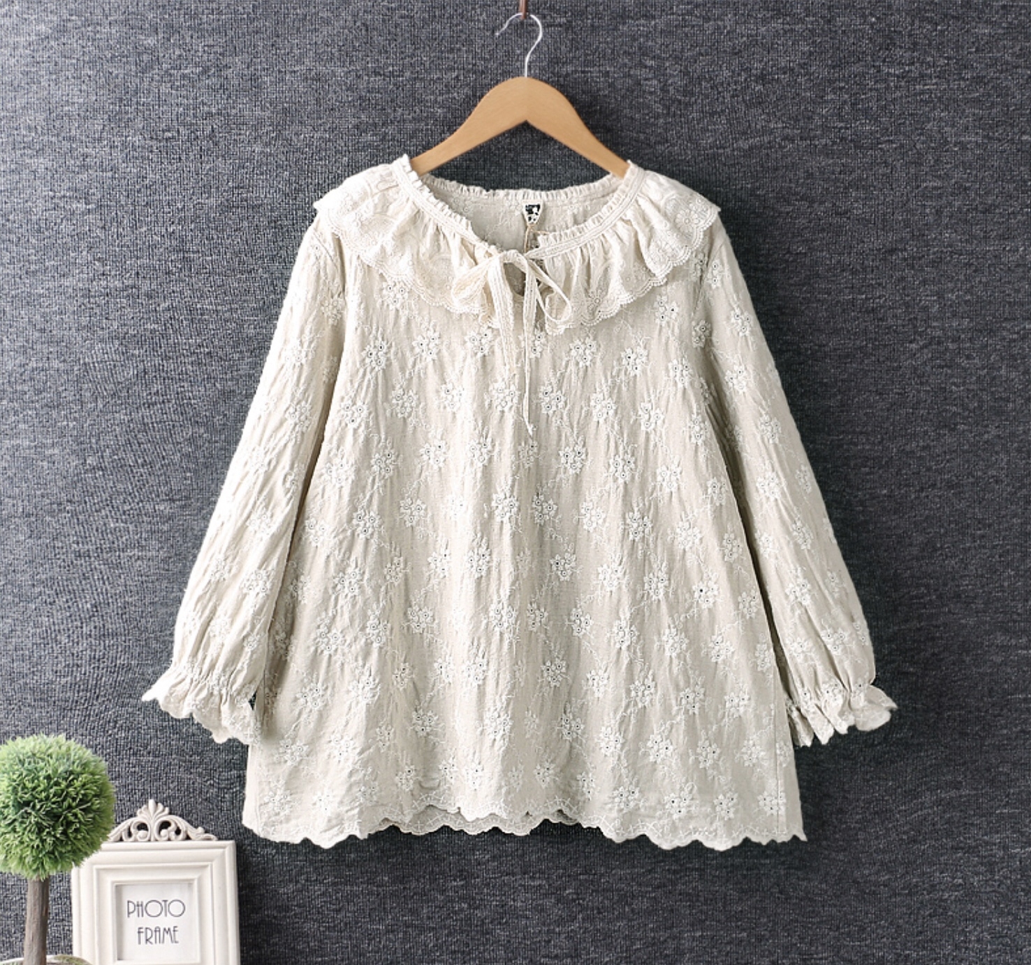 เสื้อผ้าฝ้ายลายปักลูกไม้แต่งปกผ้าลูกไม้