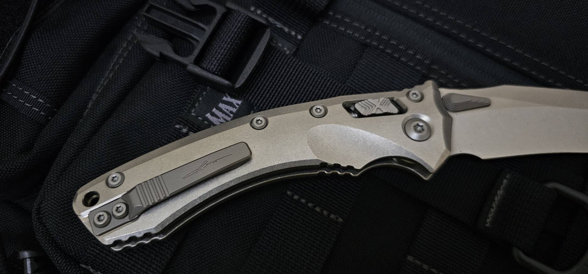 Microtech Amphibian Ram-Lok - Bronze Backspacer - Marfione Select - Stonewashed Titanium - Stonewash Blade