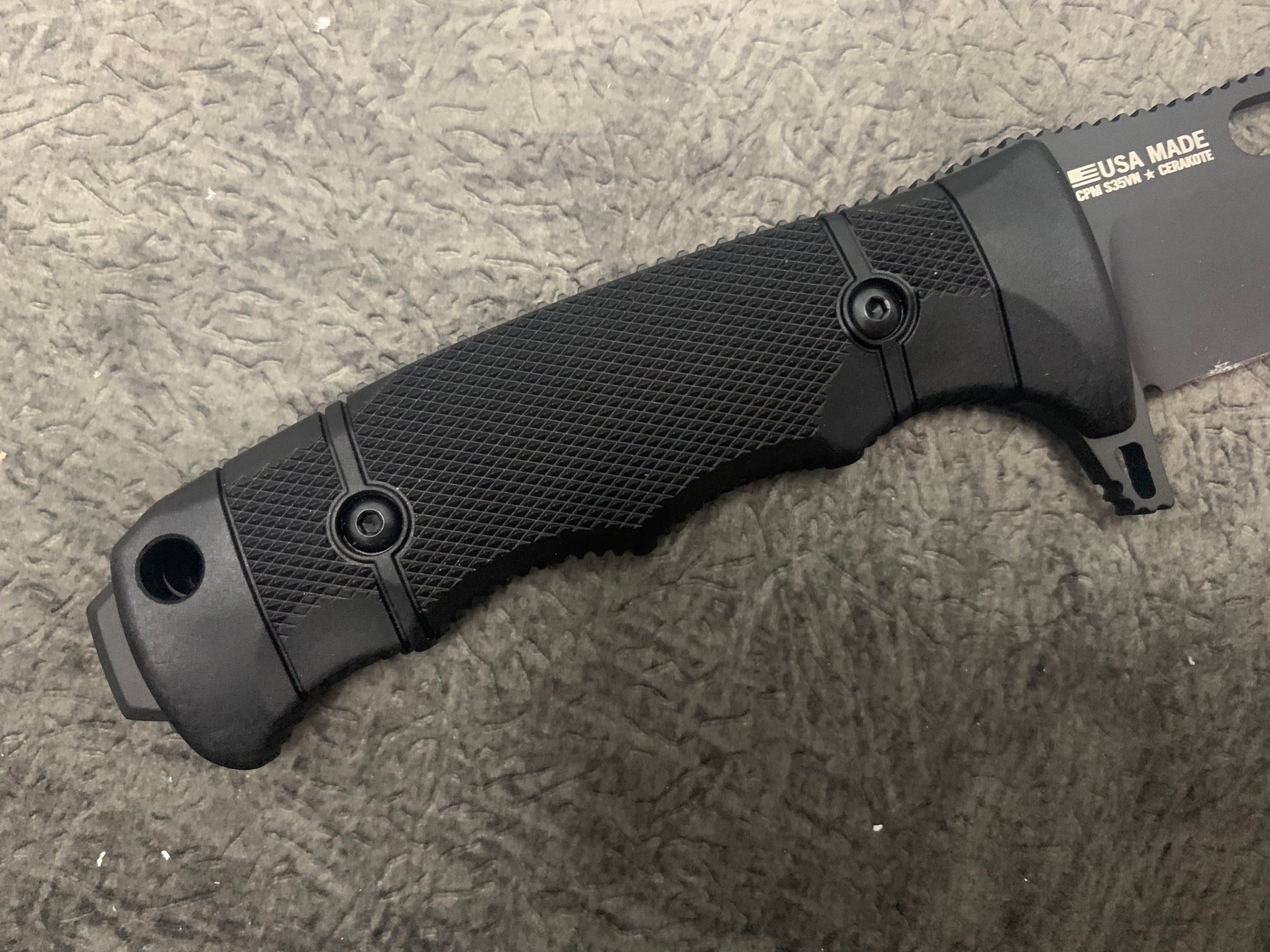 Seal FX Tanto
