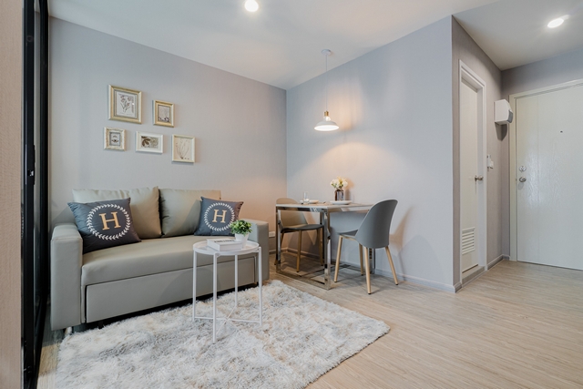 ให้เช่าคอนโด รีช พหลโยธิน 52 ตึกF 30 ตร.ม.เฟอร์ครบ มีเครื่องซักผ้า ใกล้ BTS สะพานใหม่