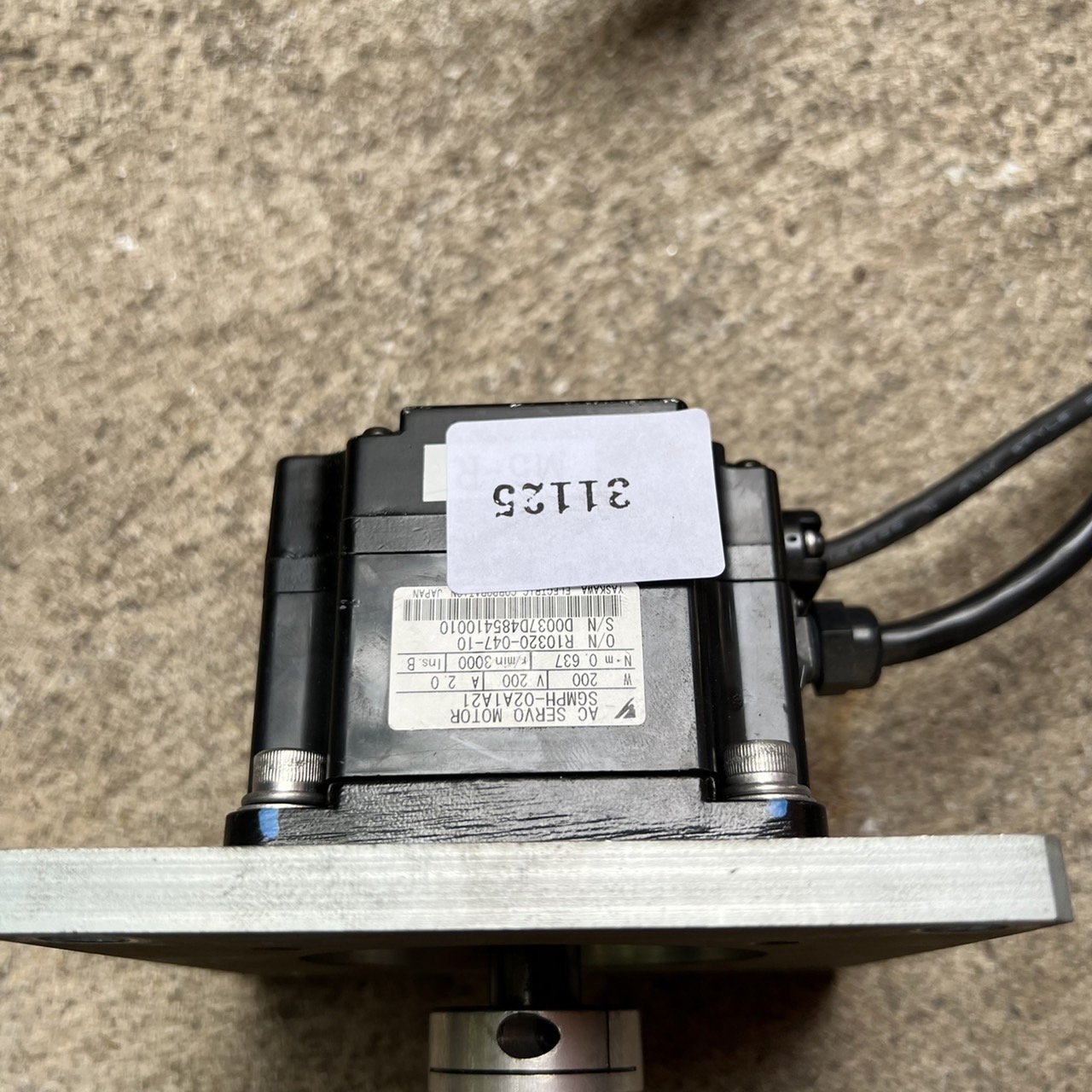 SGMPH-02A1A21 SERVO MOTOR " YASKAWA "