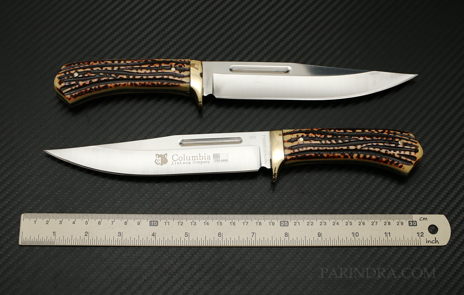 มีดเดินป่า COLUMBIA รุ่น SA20 ด้ามอคริลิก ลายเขากวาง