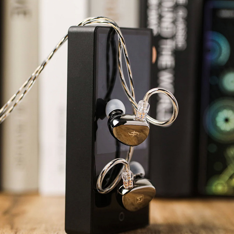 SIMGOT EA500 LM หูฟัง IEMs ไดรเวอร์ Dynamic ไดอะแฟรม ลิเธียม-แมกนีเซียม เปลี่ยนท่อนำเสียงได้ ประกันศูนย์ไทย