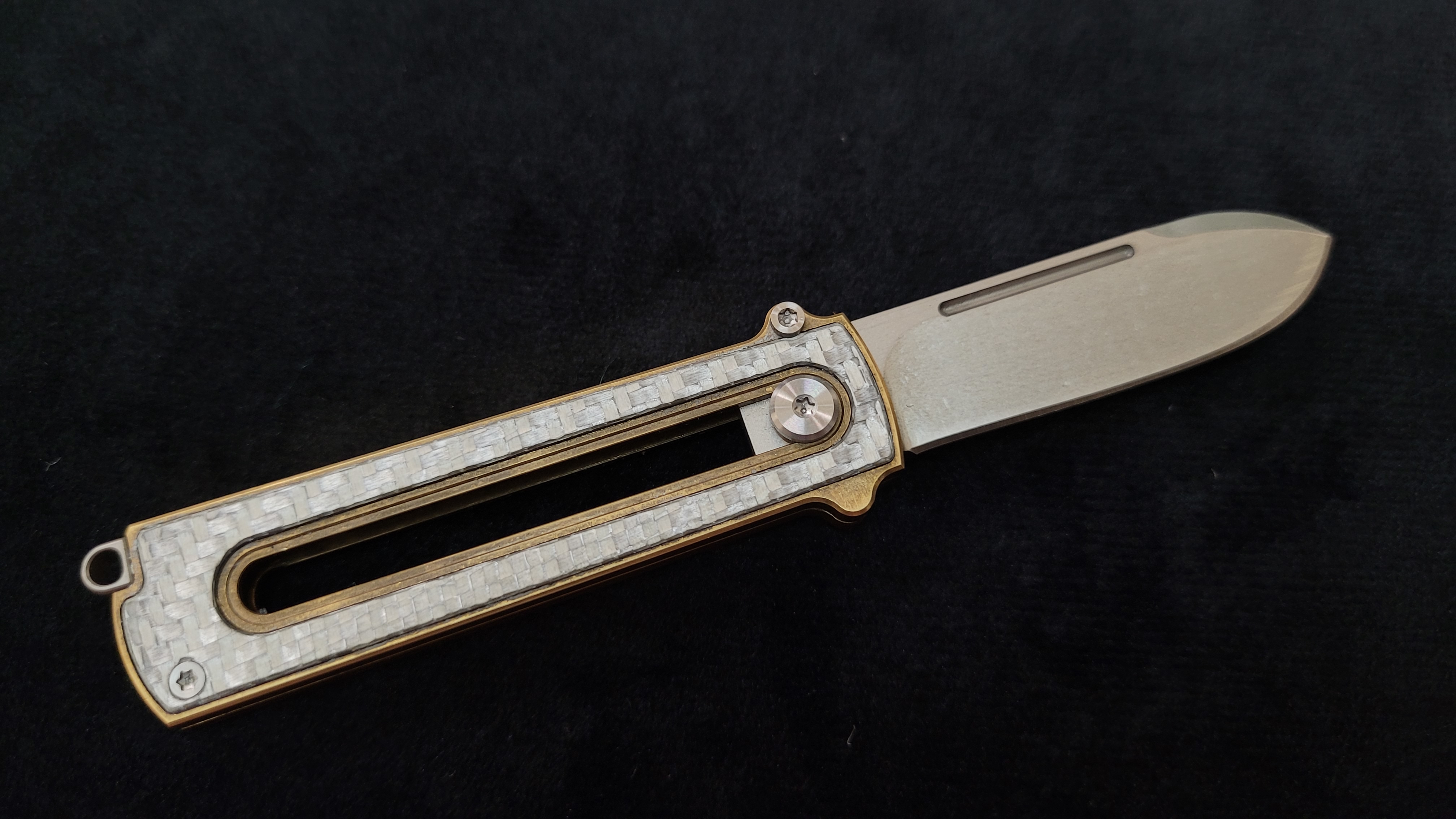 Al Br BarloX with M390 Blade-for a short time Dealer's Cost Silver Carbon Fiber Stonewash Blade