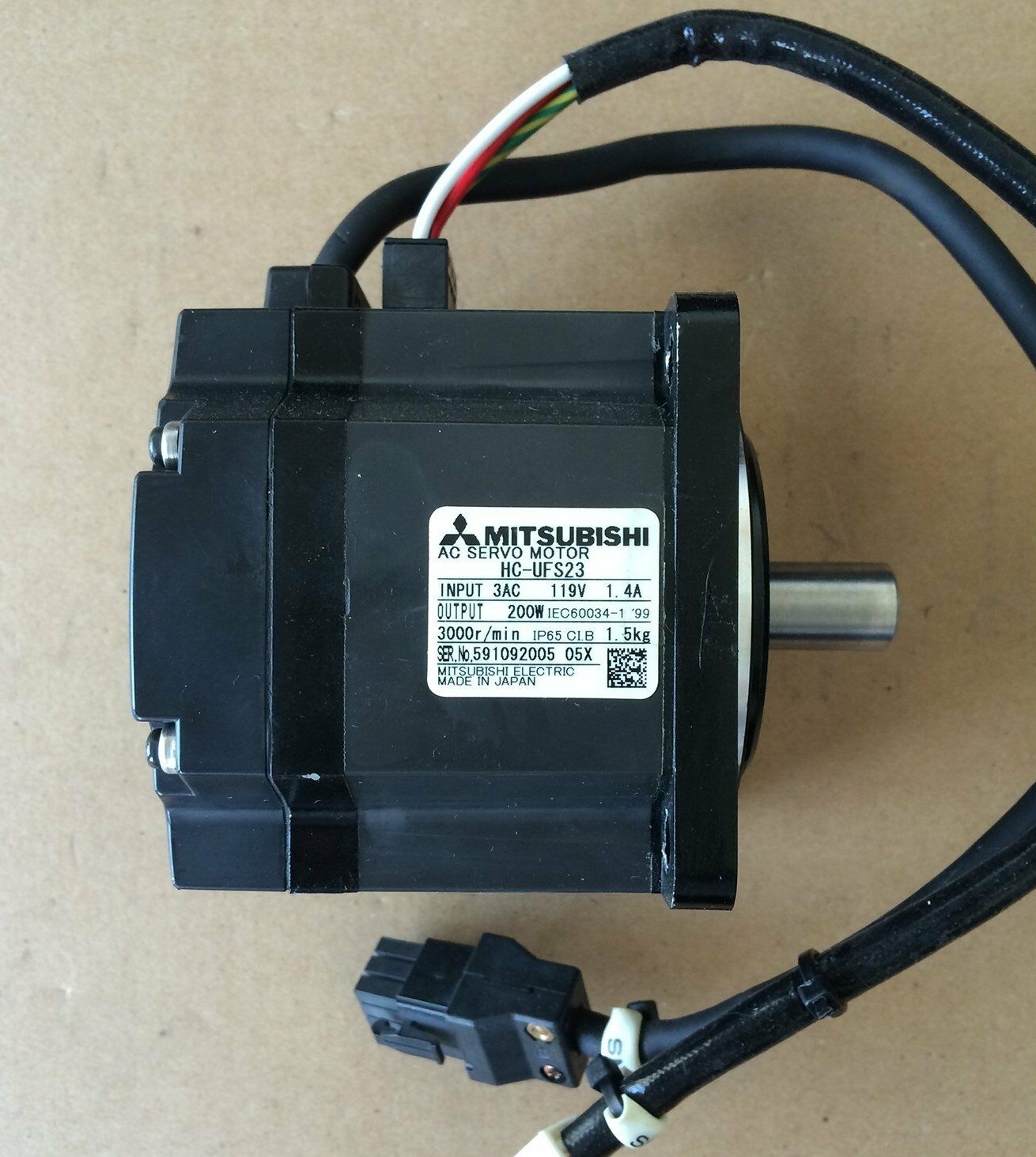 HC-UFS23 SERVO MOTOR " MITSUBISHI "
