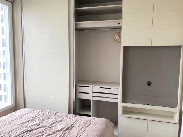 ให้เช่าคอนโด เดอะ เซนต์ เรสิเดนเซส 30 ตร.ม.เฟอร์ครบ มีเครื่องซักผ้า ใกล้ BTS, MRT พร้อมอยู่