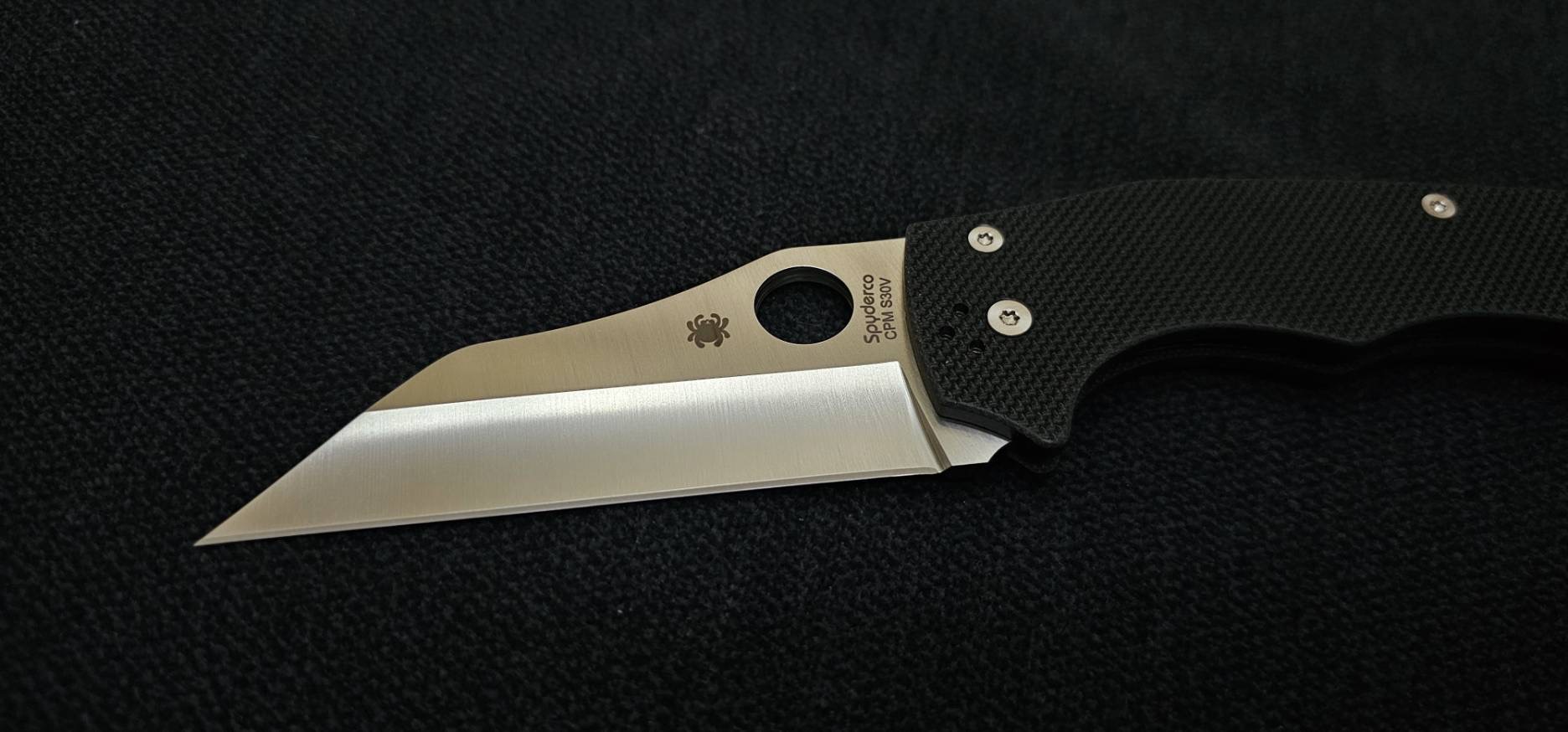 Spyderco YoJumbo Compression Lock Knife Black G-10 (4" Satin S30V)