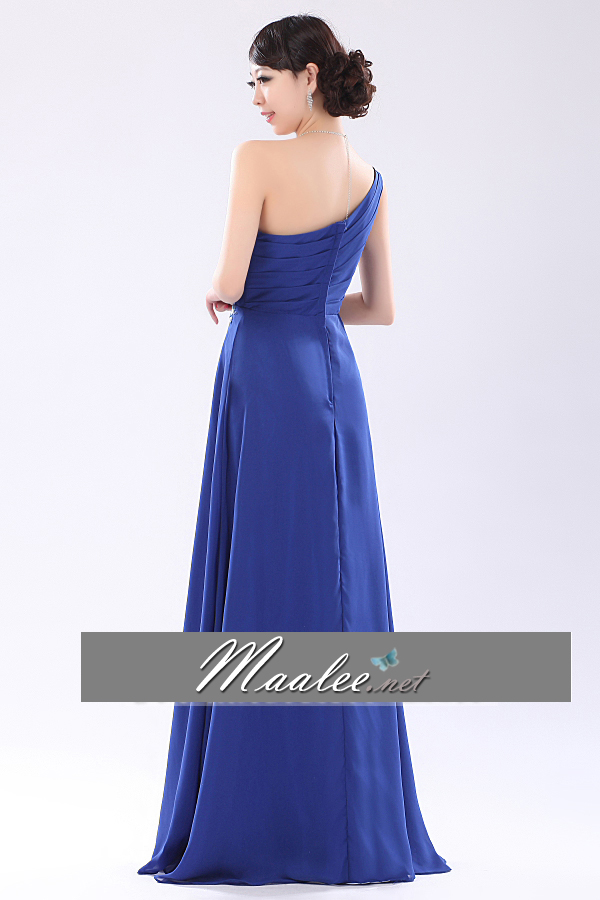 พร้อมส่ง ชุดราตรียาว ไหล่เดียว สีน้ำเงิน แต่งลูกไม้ปักเลื่อมละเอียด ช่วงอกจับเดรปสวย