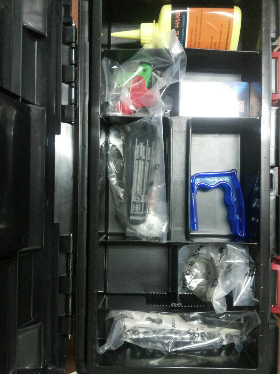 ชุดกล่องเครื่องมือซ่อมจักรยาน Bike Hand YC-748 ชุดใหญ่ (Advanced Mechanic Tool Kit)