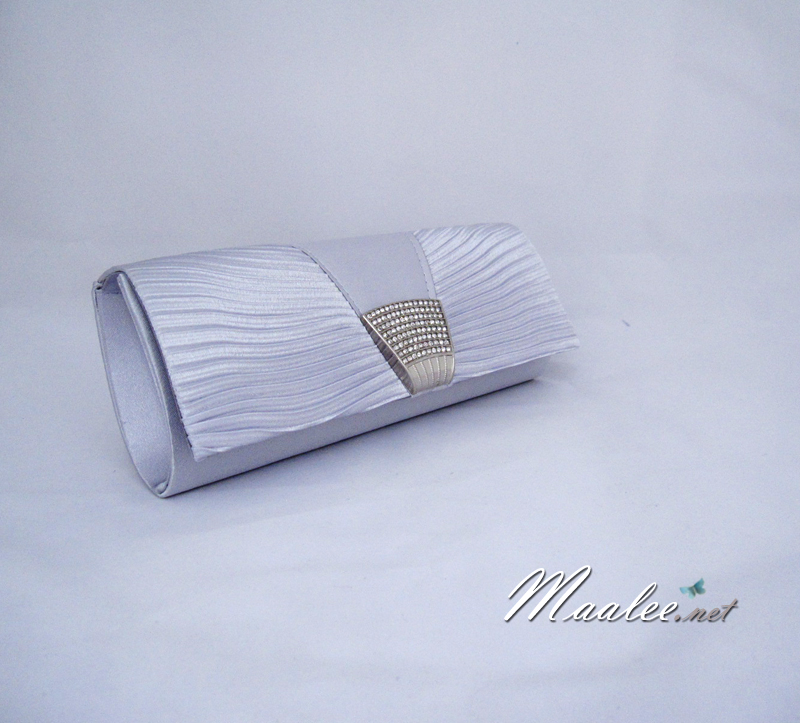 พร้อมส่ง Evening Clutch กระเป๋าออกงาน สีเทาเงิน