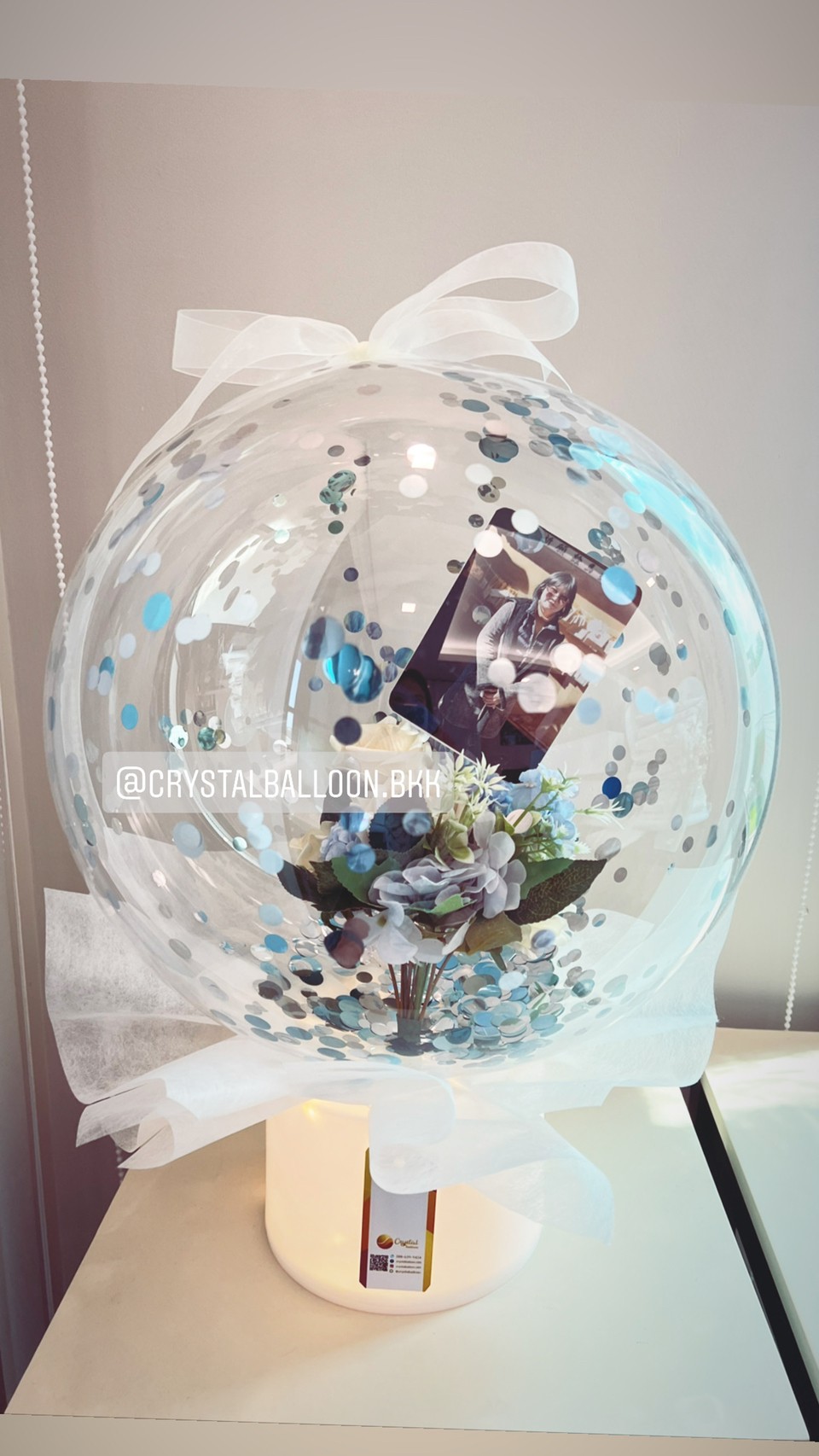 Flower Balloon Bubble ขนาด 18" ดอกไม้ Theme สีฟ้า กล่องไฟ เกาหลี น่ารัก น่ารัก พร้อมตกแต่ง สามารถใส่รูปได้ 1 ใบ สามารถเปลี่ยนข้อความ/เปลี่ยนสีได้