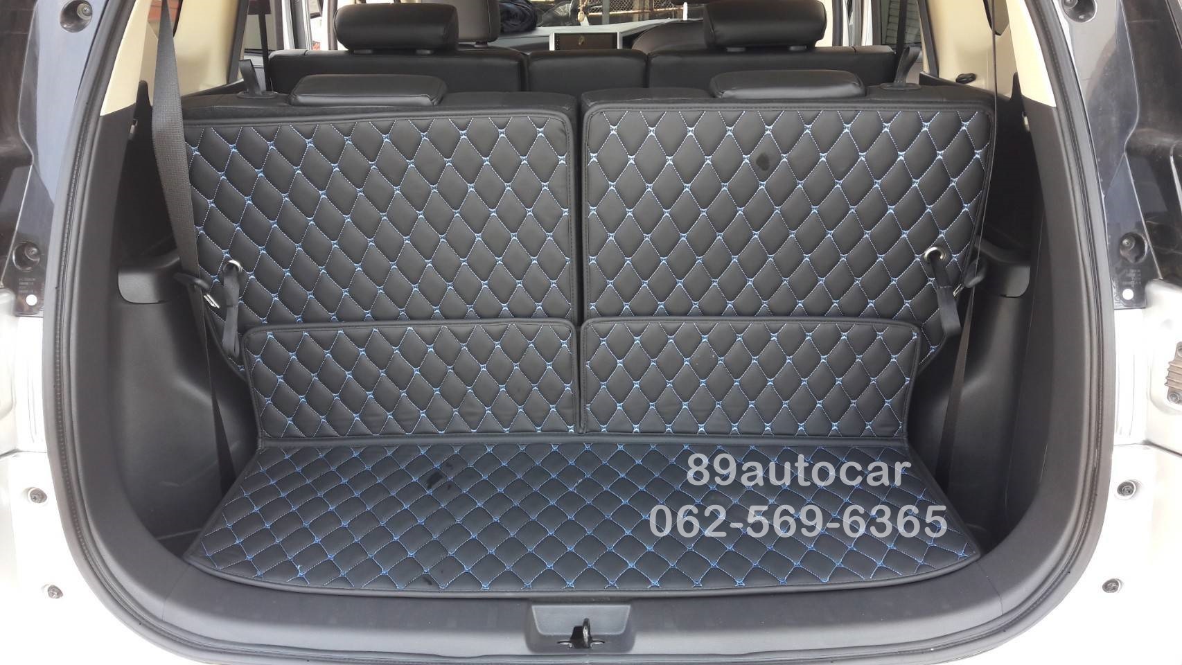 พรมปูพื้นรถยนต์ Mitsubishi Xpander ปูพรม7D สีดำด้ายฟ้า + ดักฝุ่นสีเทา เข้ารูป