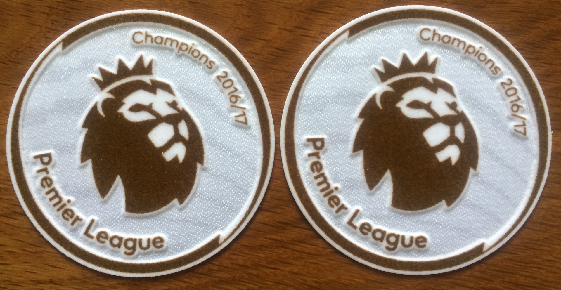 อาร์มสัญลักษณ์ฟุตบอล การแข่งขันฟุตบอลพรีเมียร์ ลีก - PREMIER LEAGUE CHAMPIONS 2016/17 PLAYER SIZE ใหม่ / PREMIER LEAGUE National Football League PLAYER SIZE Football Patch/Badge - PREMIER LEAGUE CHAMPIONS 2016/17 NEW