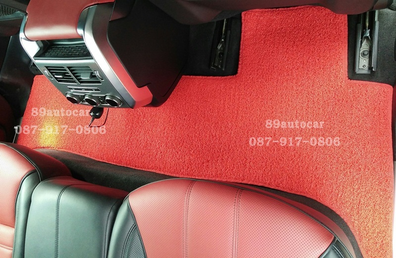 ผ้ายางปูพื้นรถยนต์เข้ารูป Land Rover Rang Rover Sport ไวนิลสีแดงขอบแดง