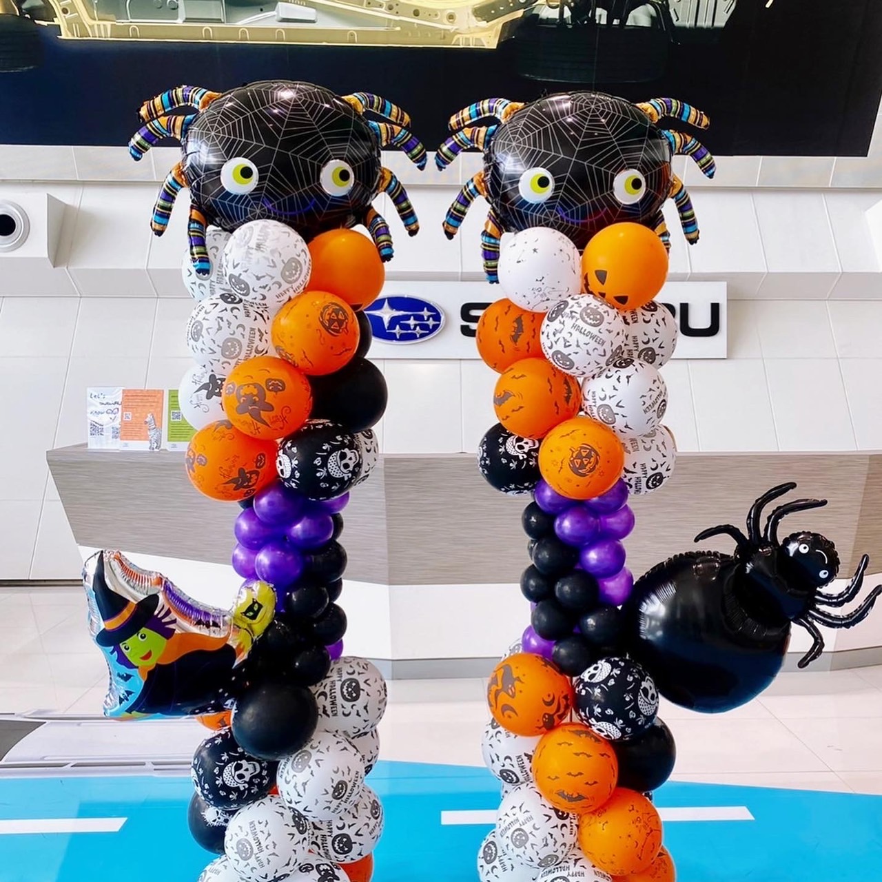 เสาลูกโป่ง Halloween 2 เสา พร้อมตกแต่ง สามารถเปลี่ยนสีลูกโป่ง/เปลี่ยนฟอยล์ตกแต่งได้