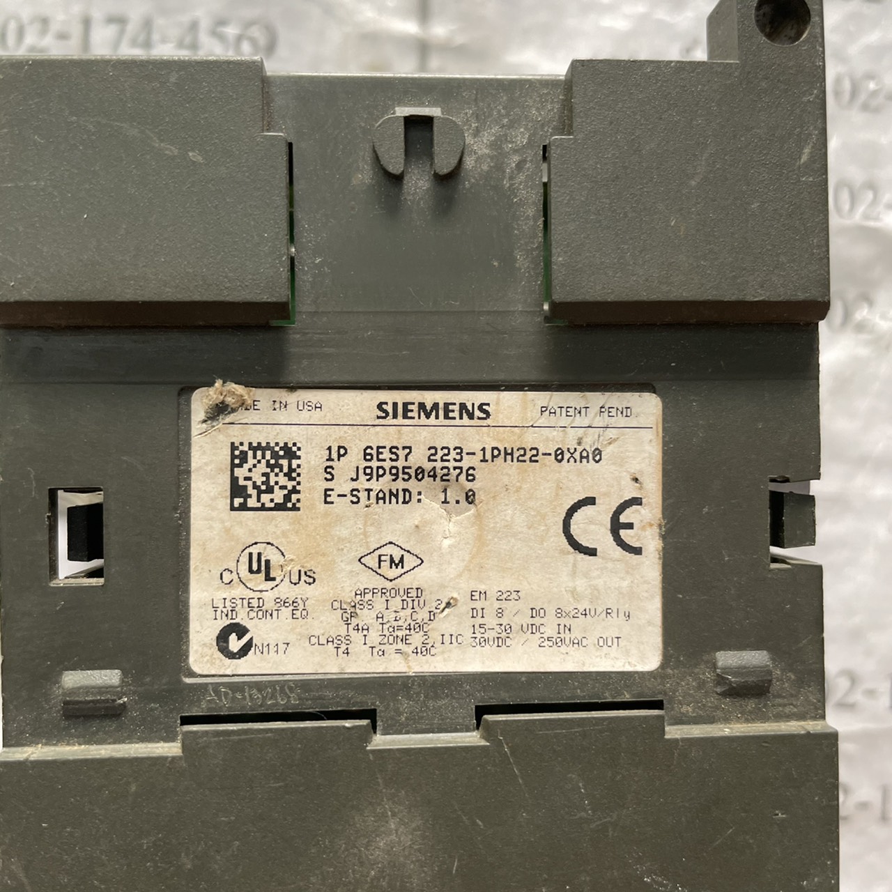 6ES7 223-1PH22-0XA0 PLC " SIEMENS "
