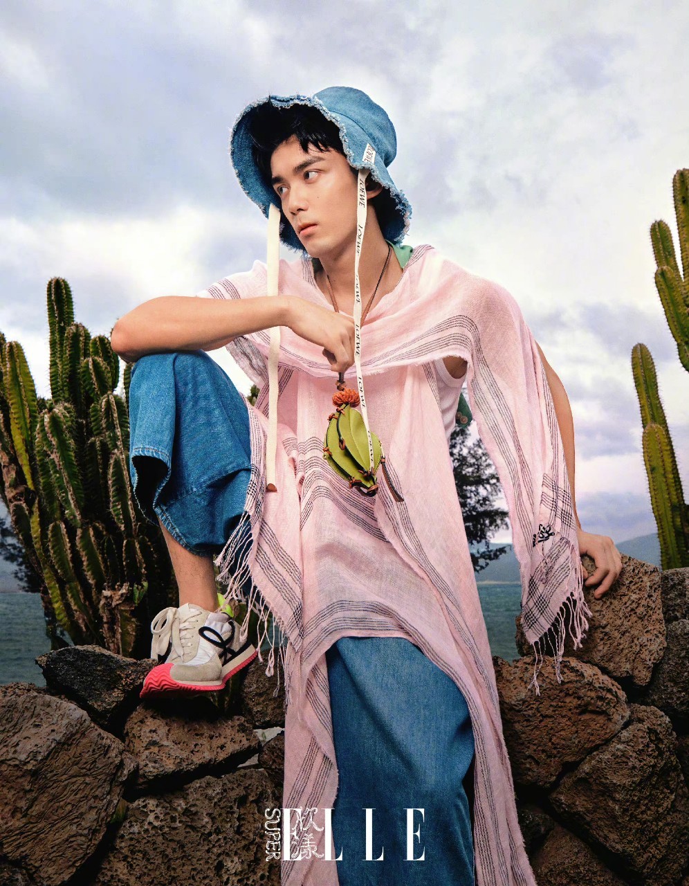 นิตยสาร Super ELLE อู๋เหล่ย ฉบับเดือน 8/2022