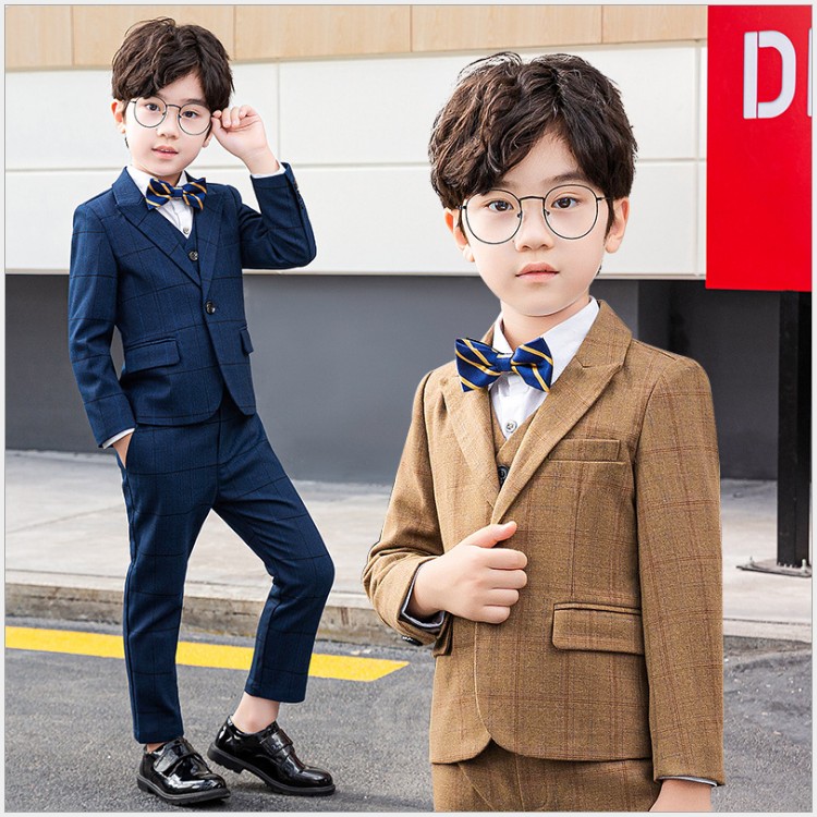 พร้อมเช่า ชุดสูทเด็กชาย สีน้ำตาลลายตาราง ** พร้อมเช่าไซส์ 110 130 **