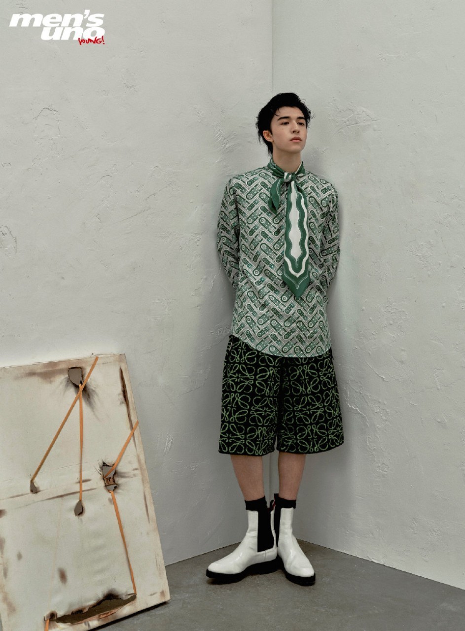 นิตยสาร Men's UNO Young แพทริค ฉบับเดือน 5/2022 +โปสเตอร์ (เฉพาะช่วงพรีเซลล์)