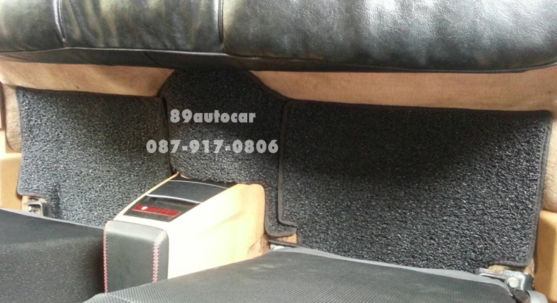 พรมดักฝุ่น Volvo 740 สีดำขอบดำ