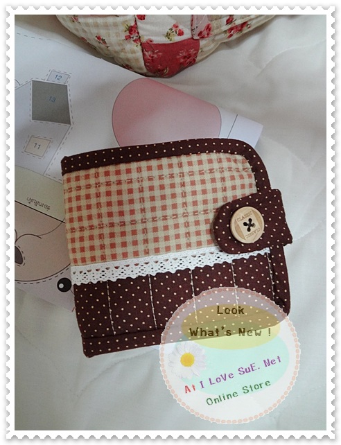 กระเป๋าสตางค์ใบสั้น มีสายคล้องมือให้ค่ะ- สินค้าสั่งทำ ส่งฟรี