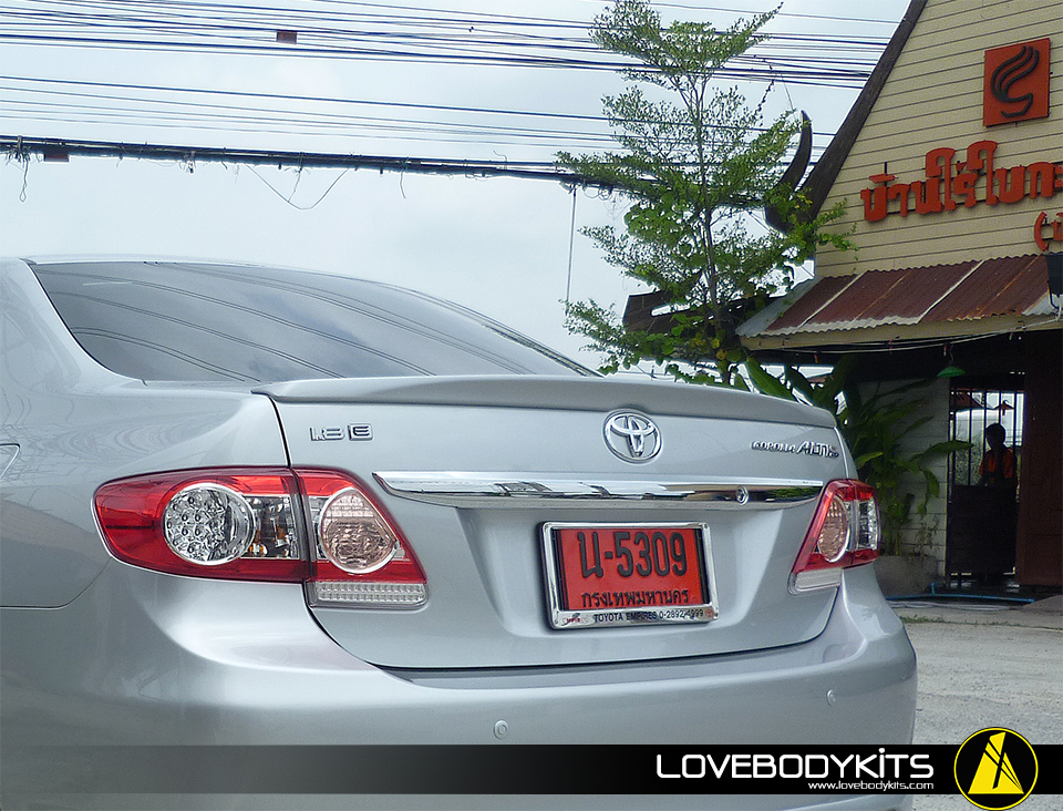 สปอยเลอร์แนบ : ALTIS 2010-2013