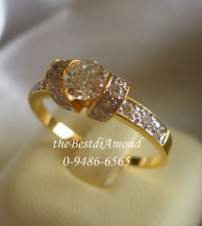 +++RL003+++แหวนวงนี้สวยมากๆๆๆ หรูหราพอสมควร แบบสวยมาก โมเดินส์สุดๆ รับรองไม่ผิดหวังแน่นอน แบบนี้เมืองนอกชอบมาก ขายดีมากๆๆค่ะ