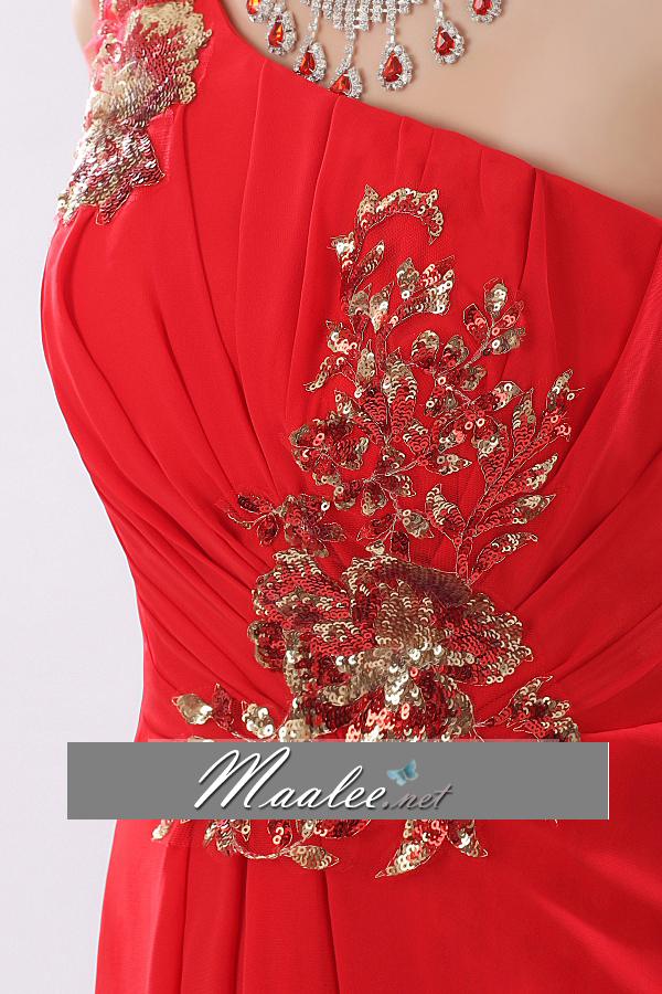 พร้อมส่ง ชุดราตรียาว ไหล่เดียว สีน้ำเงิน แต่งลูกไม้ปักเลื่อมละเอียด ช่วงอกจับเดรปสวย