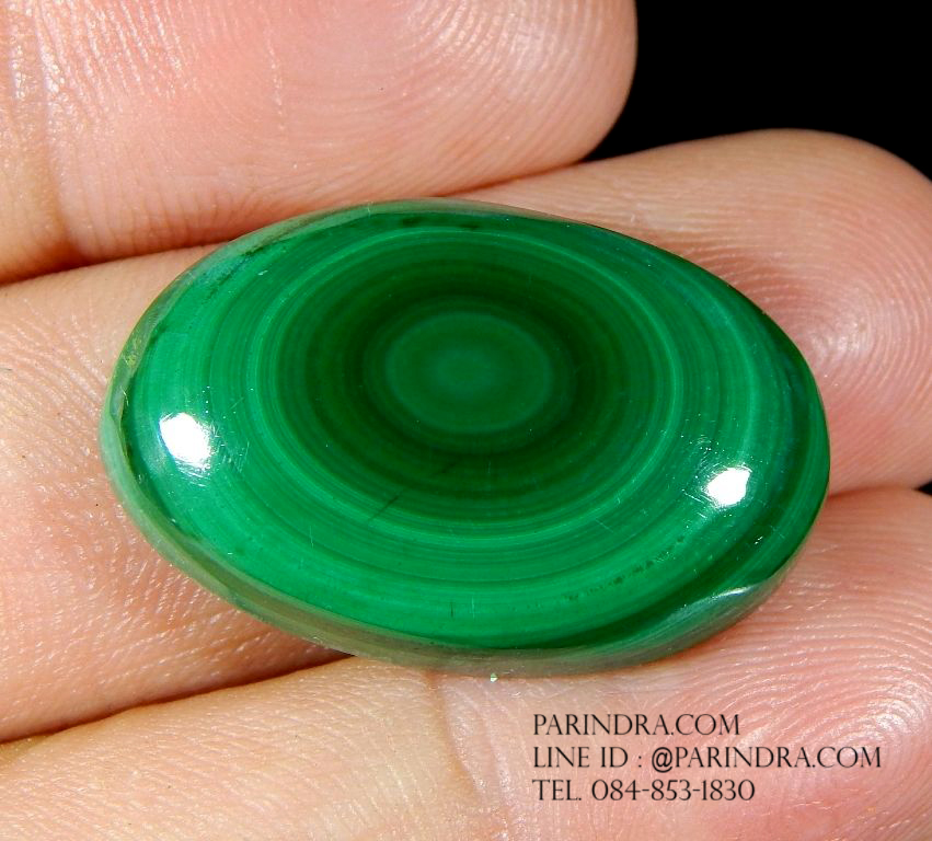 หินแร่มาลาไคท์ Malachite ขัดมันทรงกลมรี รูปไข่ ลวดลายสวยงาม ขนาด 36 กะรัต #MLC 016
