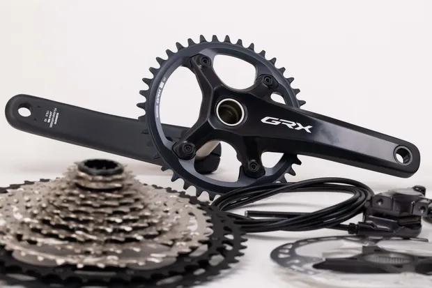 SHIMANO GRX GroupSet RX820 12-SPEED