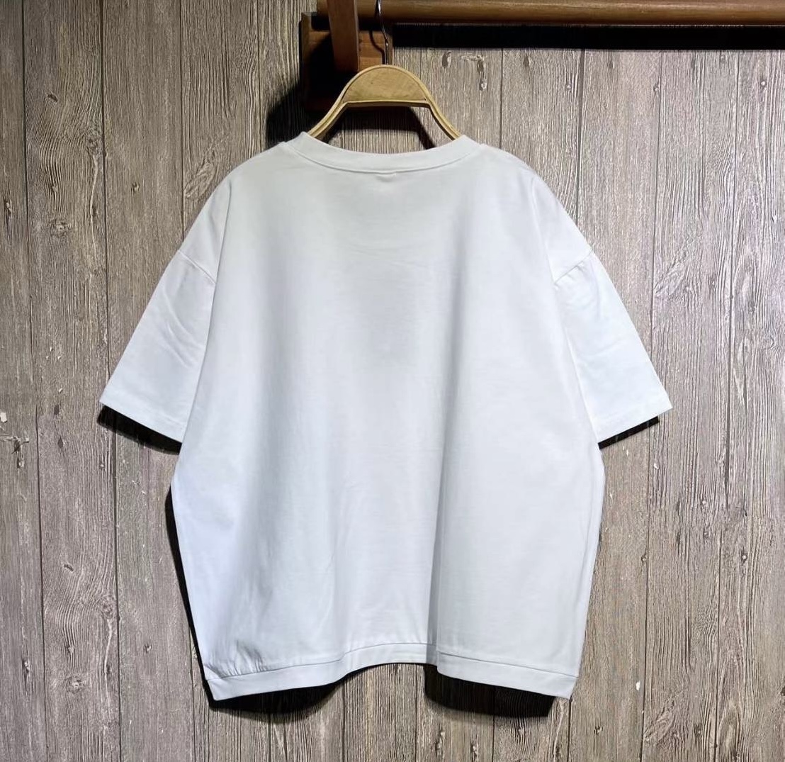เสื้อยืดแต่งผ้าลูกไม้ 9am