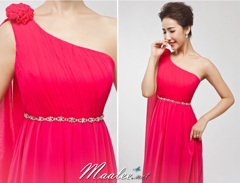 พร้อมส่ง ชุดราตรียาว ไหล่เดียว ผ้าชีฟองแต่งดอกที่ไหล่ เอวคาดเพชรสวย สีแดง