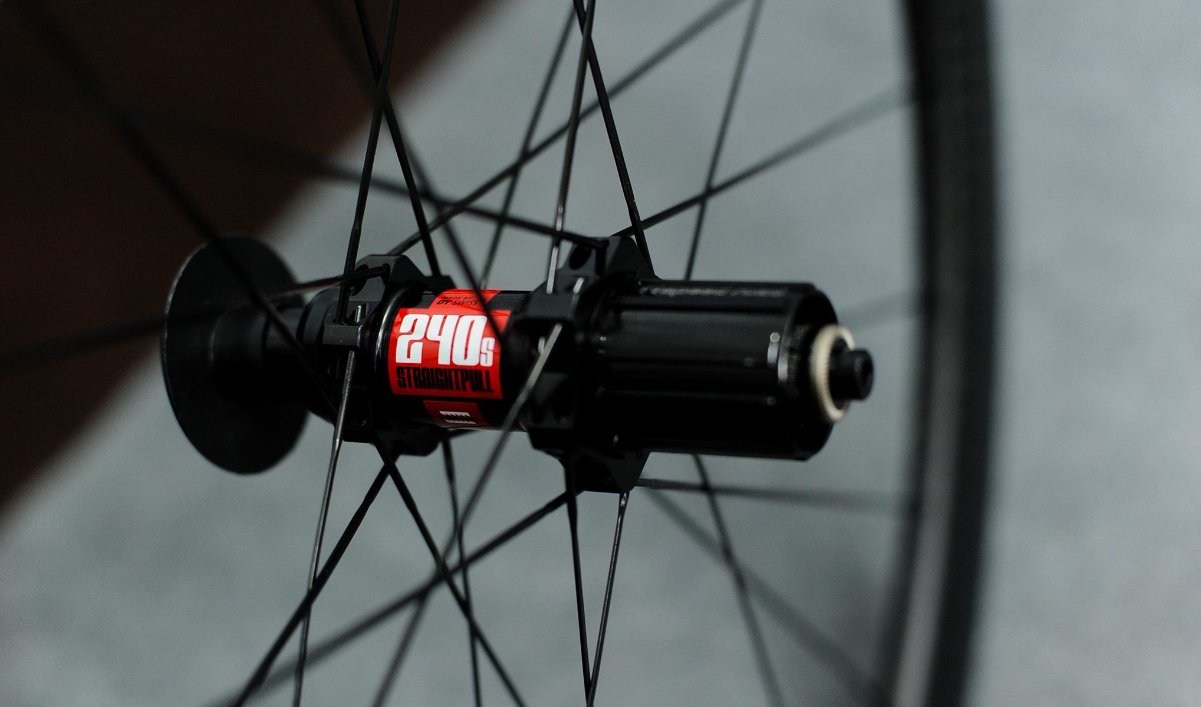 ล้อเสือหมอบ SPRINT CARBON WHEELSET DT240S HUBS (38/50,50/50) ยางงัด