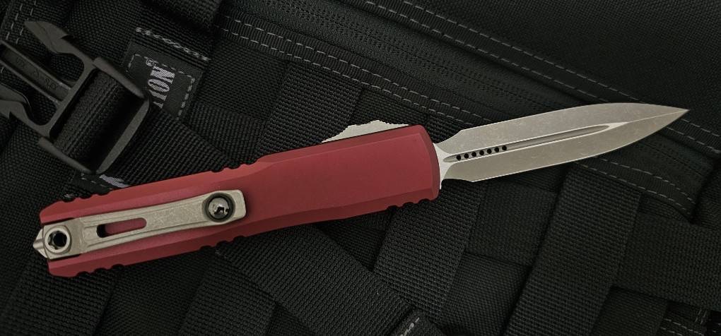 Microtech Ultratech Gen IV D/E Apocalyptic Standard w/ Merlot Handle