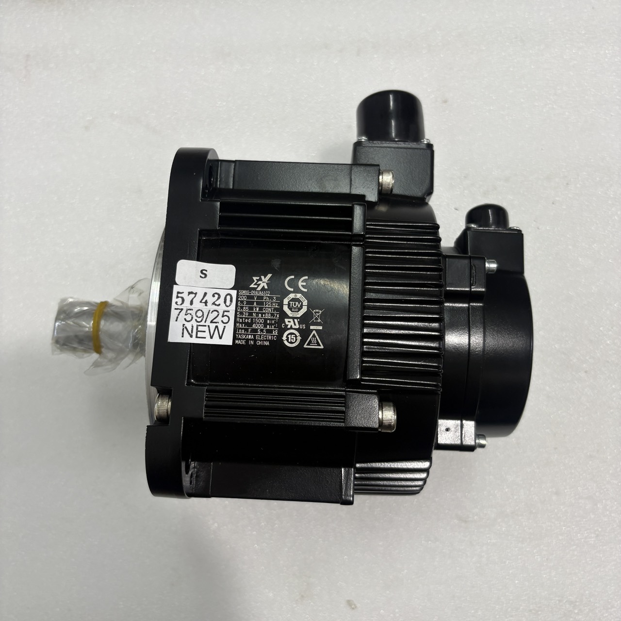 SGMXG-09AUA61C2 SERVO MOTOR " YASKAWA "