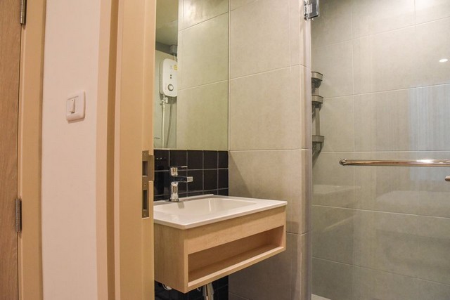 ให้เช่าคอนโด นิว โนเบิล แจ้งวัฒนะ 30.5 ตร.ม.ห้องใหม่ เฟอร์ครบ มีเครื่องซักผ้า ใกล้แม็คโคร