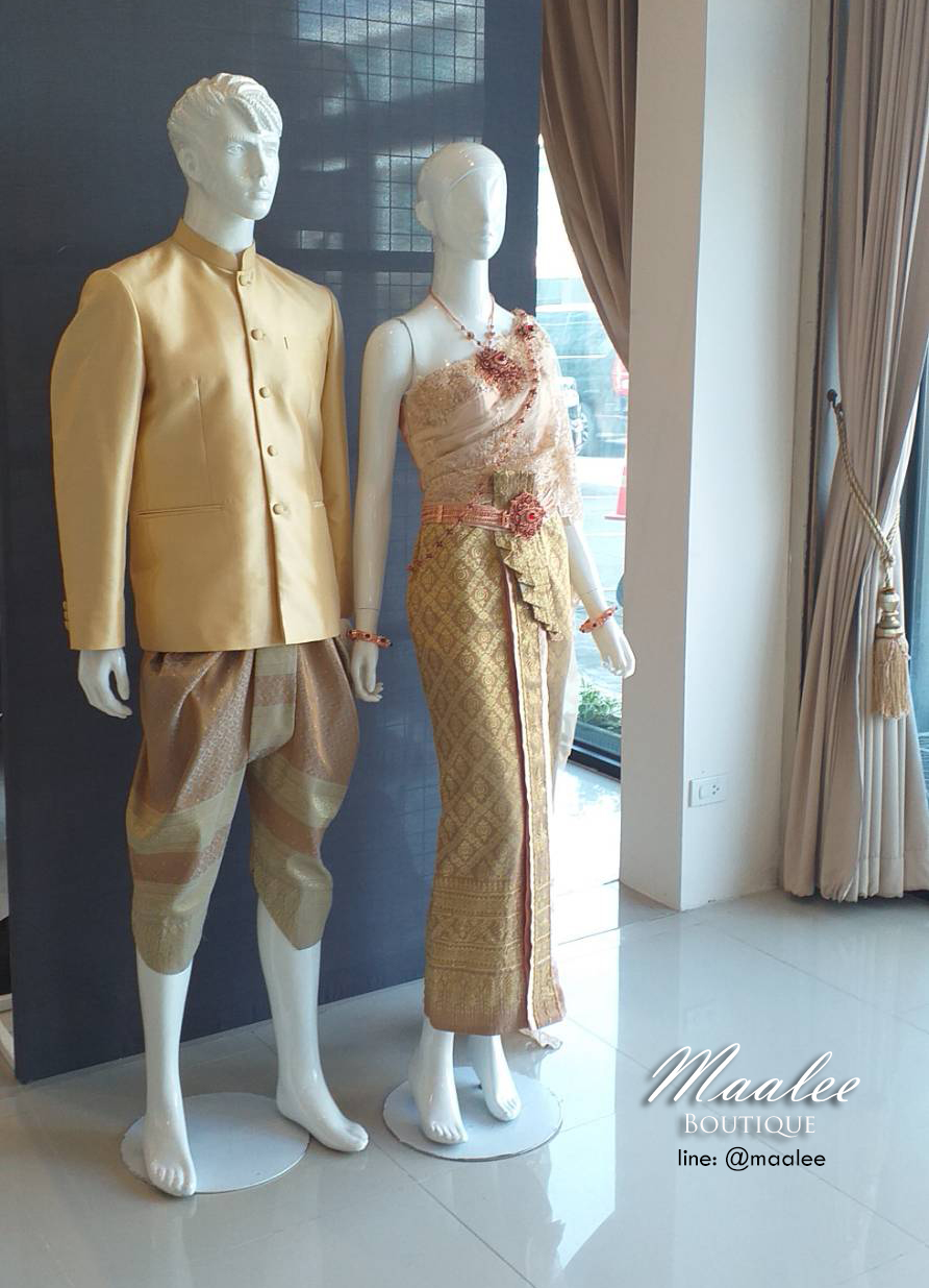 พร้อมเช่า ชุดแต่งงานไทยประยุกต์ สไบลูกไม้สีชมพูนู๊ดทอง (ราคาเช่าเป็นคู่)