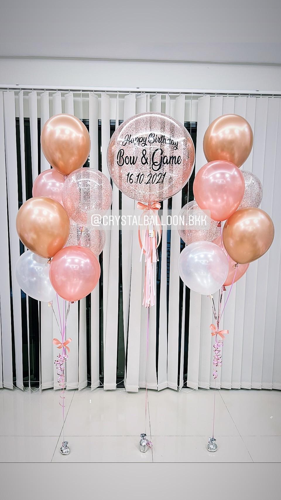 ลูกโป่ง วันเกิด Bubble ขนาด 24" Theme สีโรสโกล พร้อม ช่อลูกโป่ง ช่อ 7 ลูก 2 ช่อ,ลูกโป่งใส ใส่กลิตเตอร์ พร้อมตกเเต่ง สามารถเปลี่ยนสีลูกโป่ง/เปลี่ยนข้อความ/เปลี่ยนขนาดได้