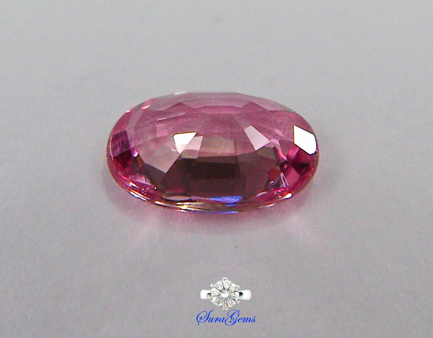 พัดพารัดชาแซฟไฟร์ !ดิบ Unheated Patparatcha Sapphire 未加熱帕帕拉查藍寶石 น้ำหนัก 0.55 ct. ความสะอาด vvs-IF