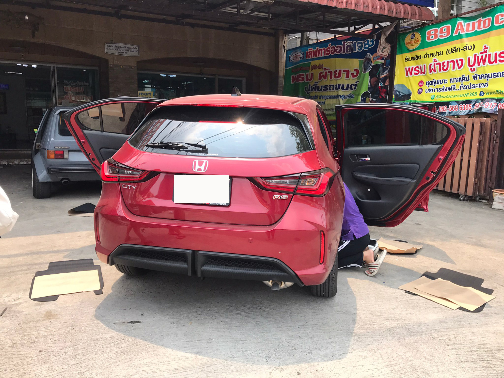 สั่งตัดพรมรถยนต์ Honda City hatchback 2021 เข้ารูป