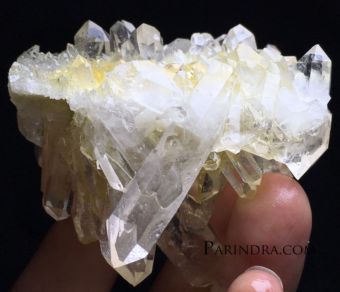 หินแร่ Quartz คริสตัลควอตซ์ แท้ สมบูรณ์มาก แบบกลุ่ม Cluster QRZT000