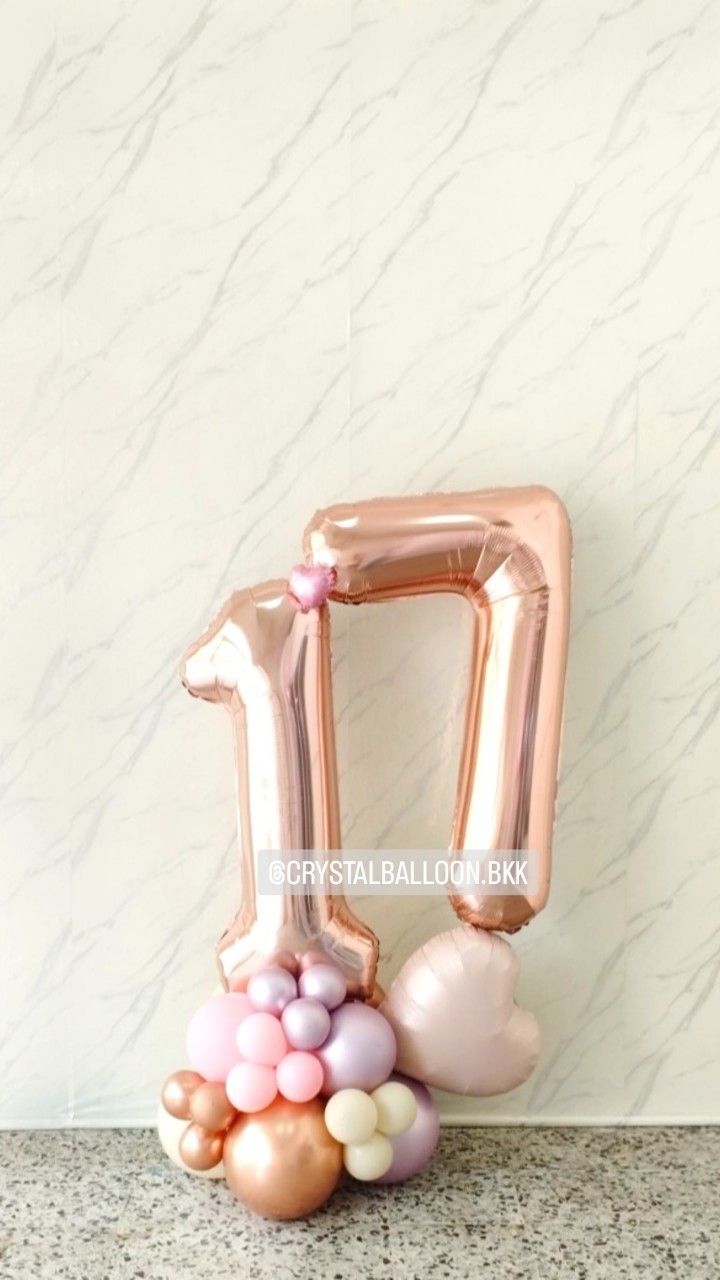 ลูกโป่ง วันเกิดเด็ก ฟอยล์ตัวเลข ขนาด 40" สีโรสโกล ตั้งฐาน 2 ชิ้น พร้อม ฟอยล์หัวใจ ขนาด 18" 1 ชิ้น พร้อมตกแต่ง สามารถเปลี่ยนสีลูกโป่ง/เปลี่ยนสี-ฟอยล์ตัวเลข/เปลี่ยนสี-ฟอยล์ตกแต่งได้
