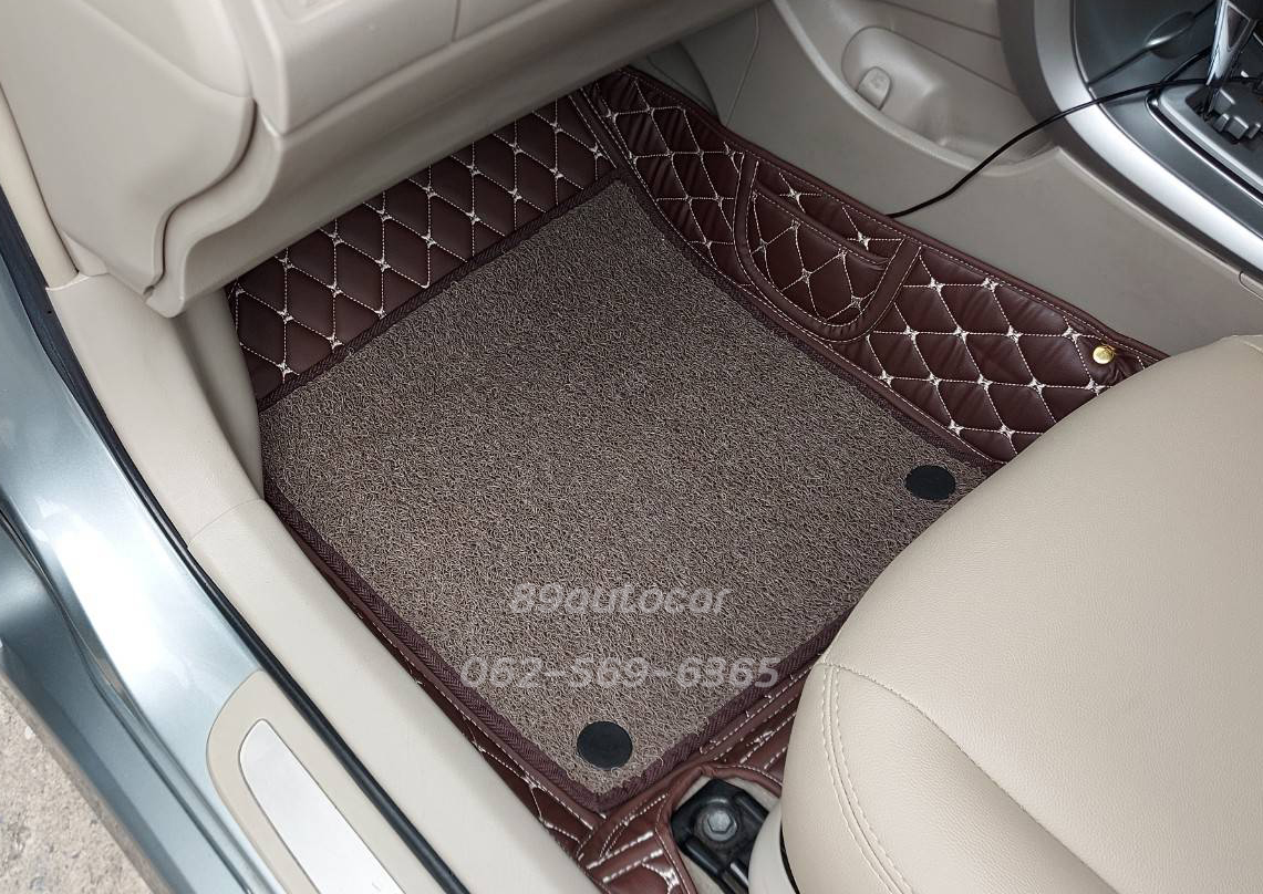 พรมดักฝุ่น Toyota Altis 2010 ปูพรม7D สีกาแฟ + พรมดักฝุ่นสีน้ำตาล